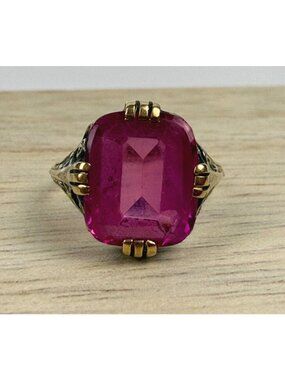 Antique Edwardian 10-K Gold Pink Sapphire Filigree Statement Ring Size 5.5